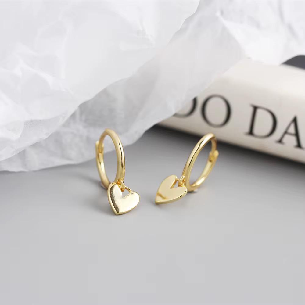 Heart hoop huggies