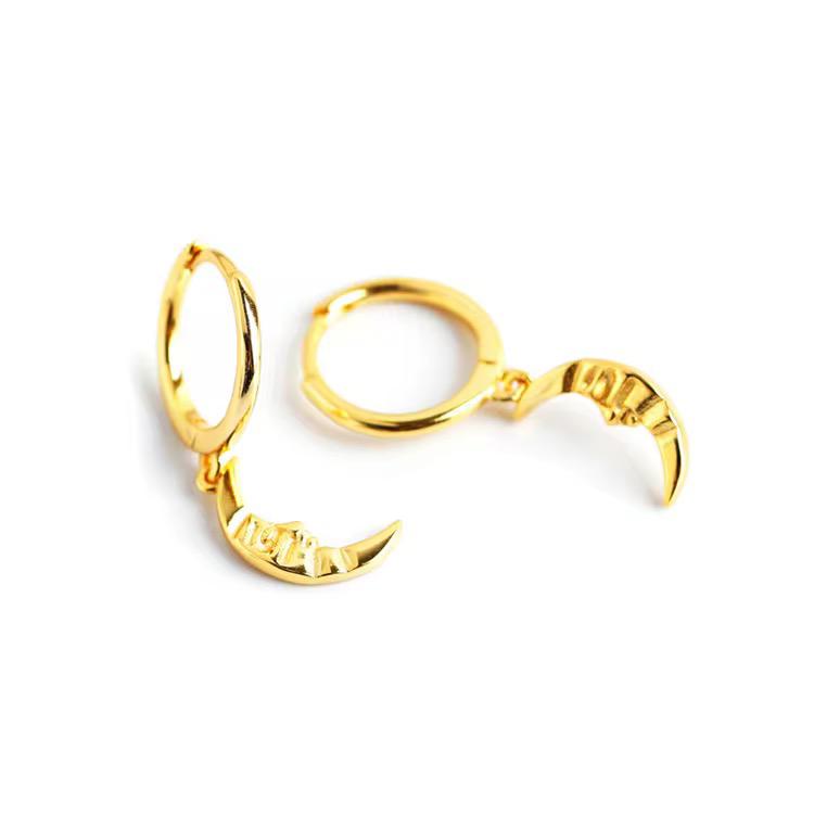 Moon Hoop Huggies